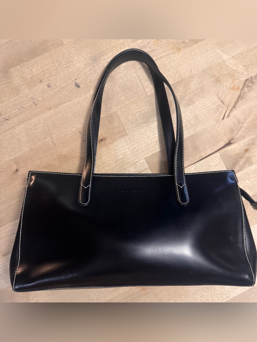 Oki Doki Classic Black Italian Leather Shoulder Bag